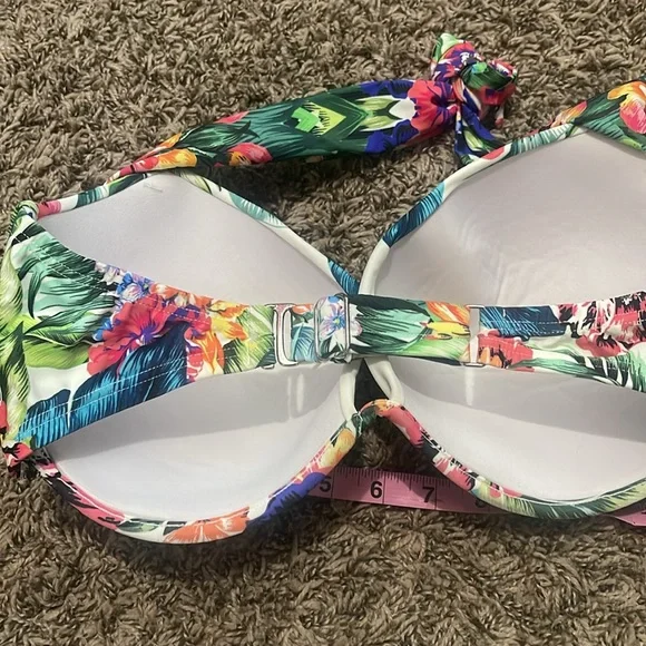 Venus 32-34 ddd gorgeous floral underwire bikini top. NEW - Picture 4 of 7